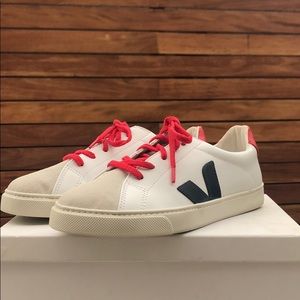 VEJA - Esplar Lace Up Sneaker